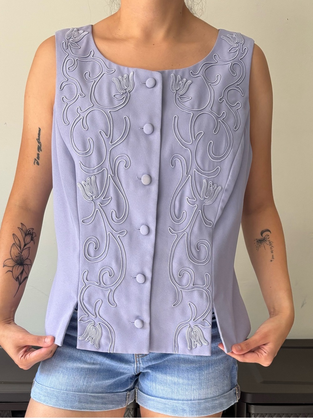 Y2K Retro Lavender Embroidered Button Up Fairycore Vest cottagecore Top - Medium